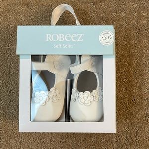 White dress shoes for toddlers